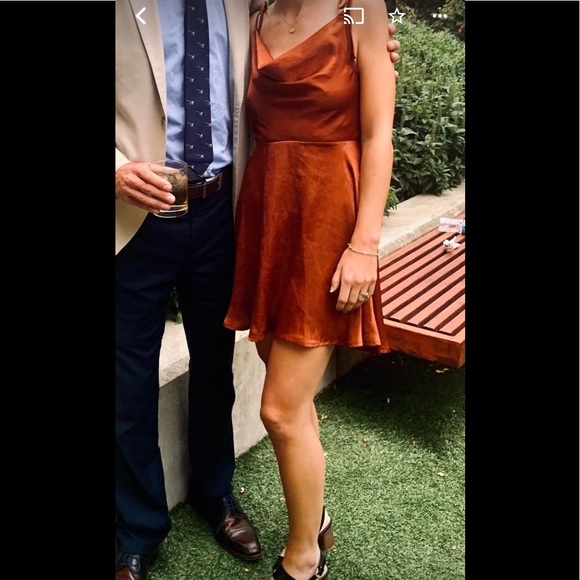 Lulu’s satin mini dress - Picture 4 of 5